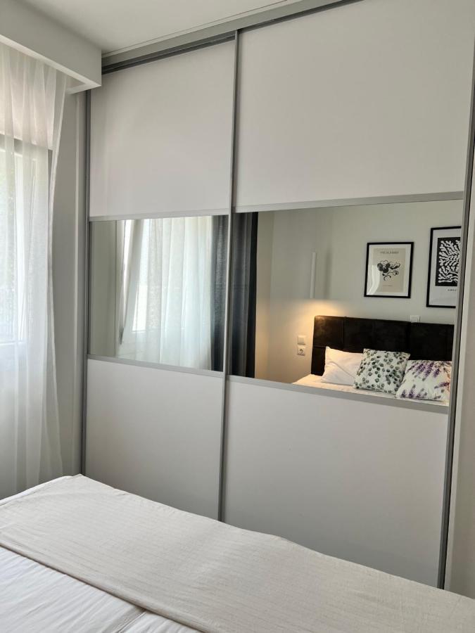 Beachfront Villa Athina Vergia ภายนอก รูปภาพ