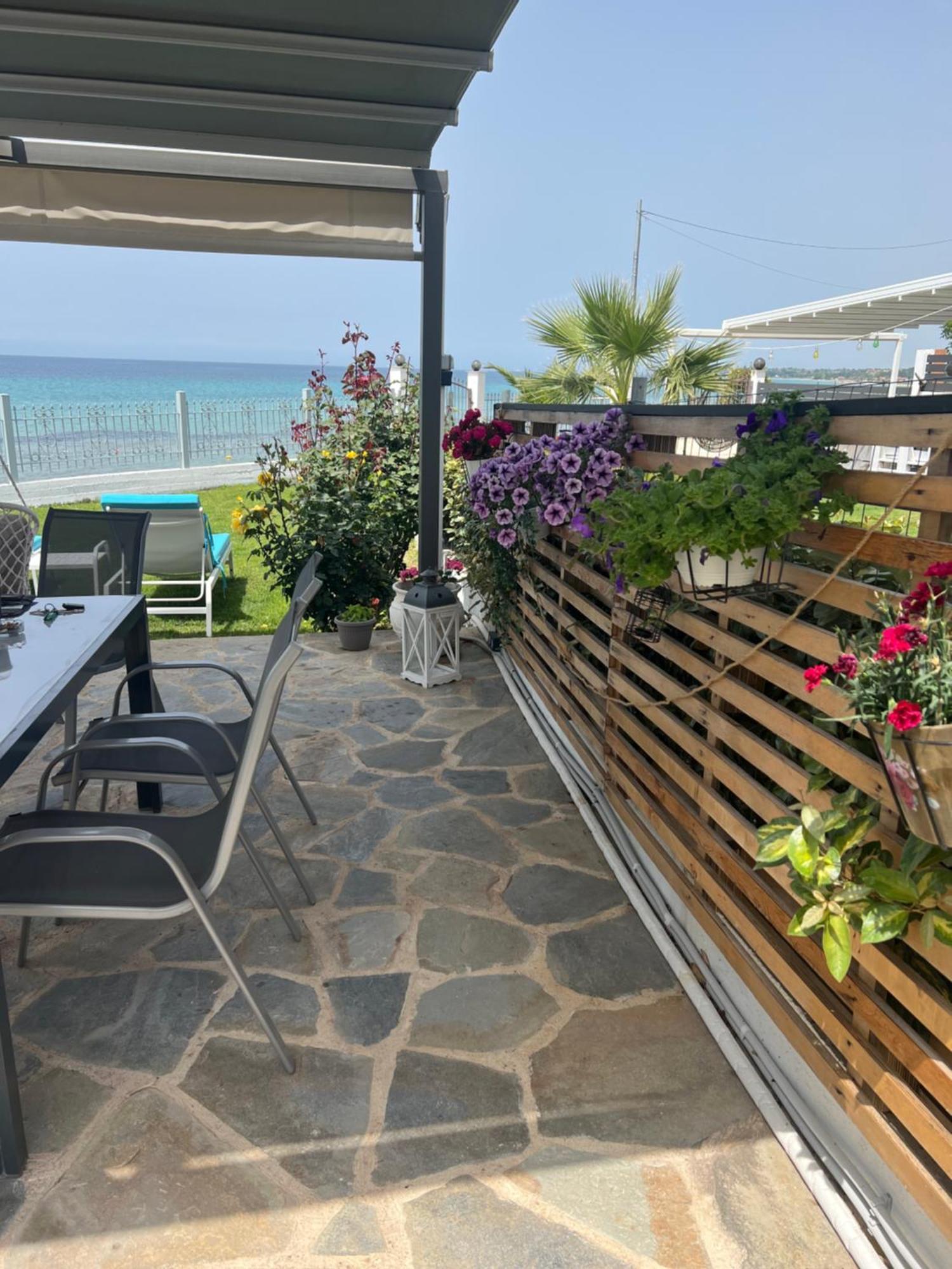 Beachfront Villa Athina Vergia ภายนอก รูปภาพ